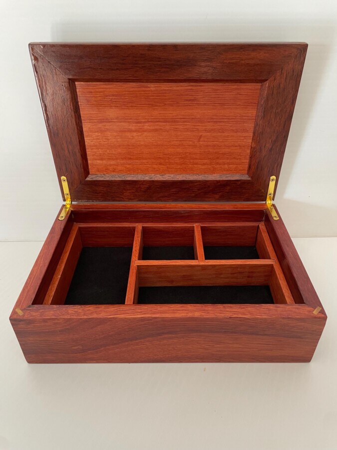 Coffrets à bijoux en bois