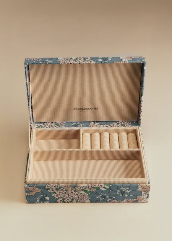 Boîte à bijoux élégante