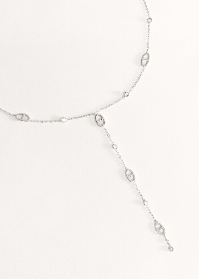 Bijoux élégants à moindre coût