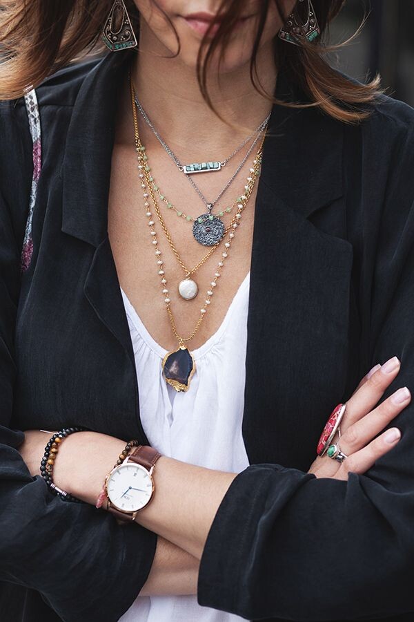 Styles bijoux fantaisie économiques