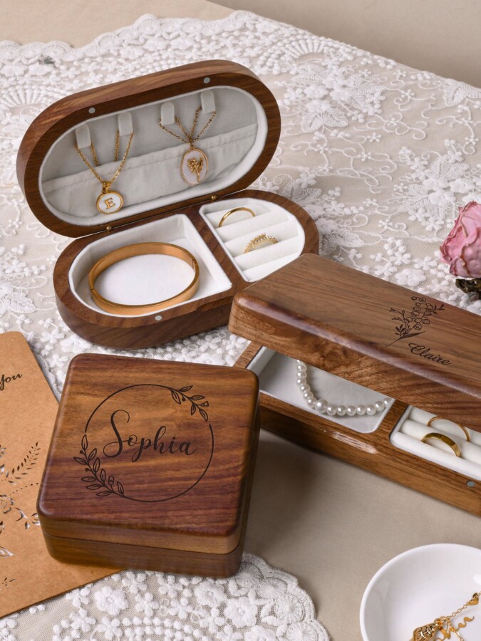 Rangement bijoux en bois