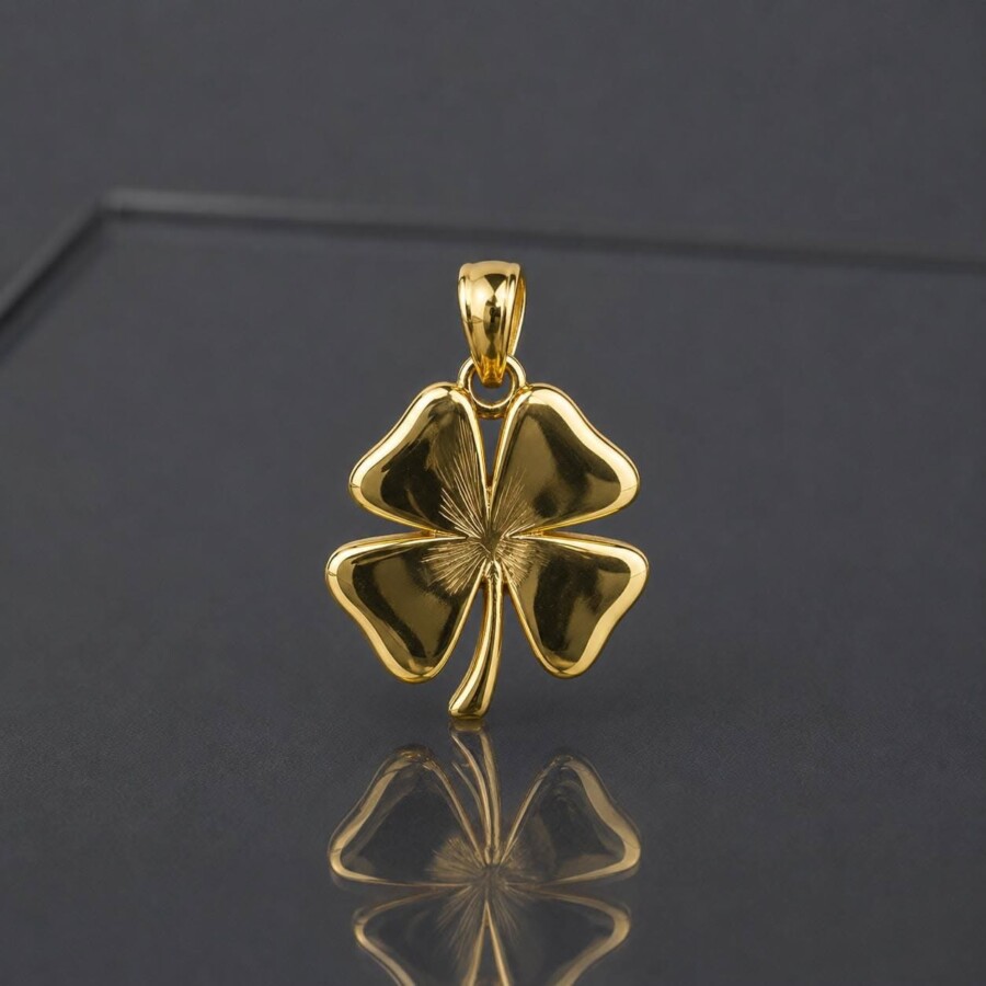 pendentif bijoux trèfle